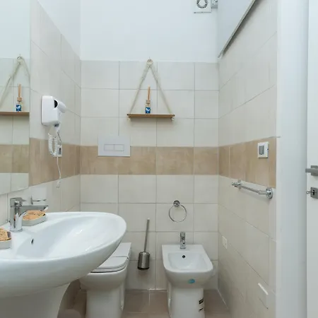 Urban フランカヴィッラ・アル・マーレ